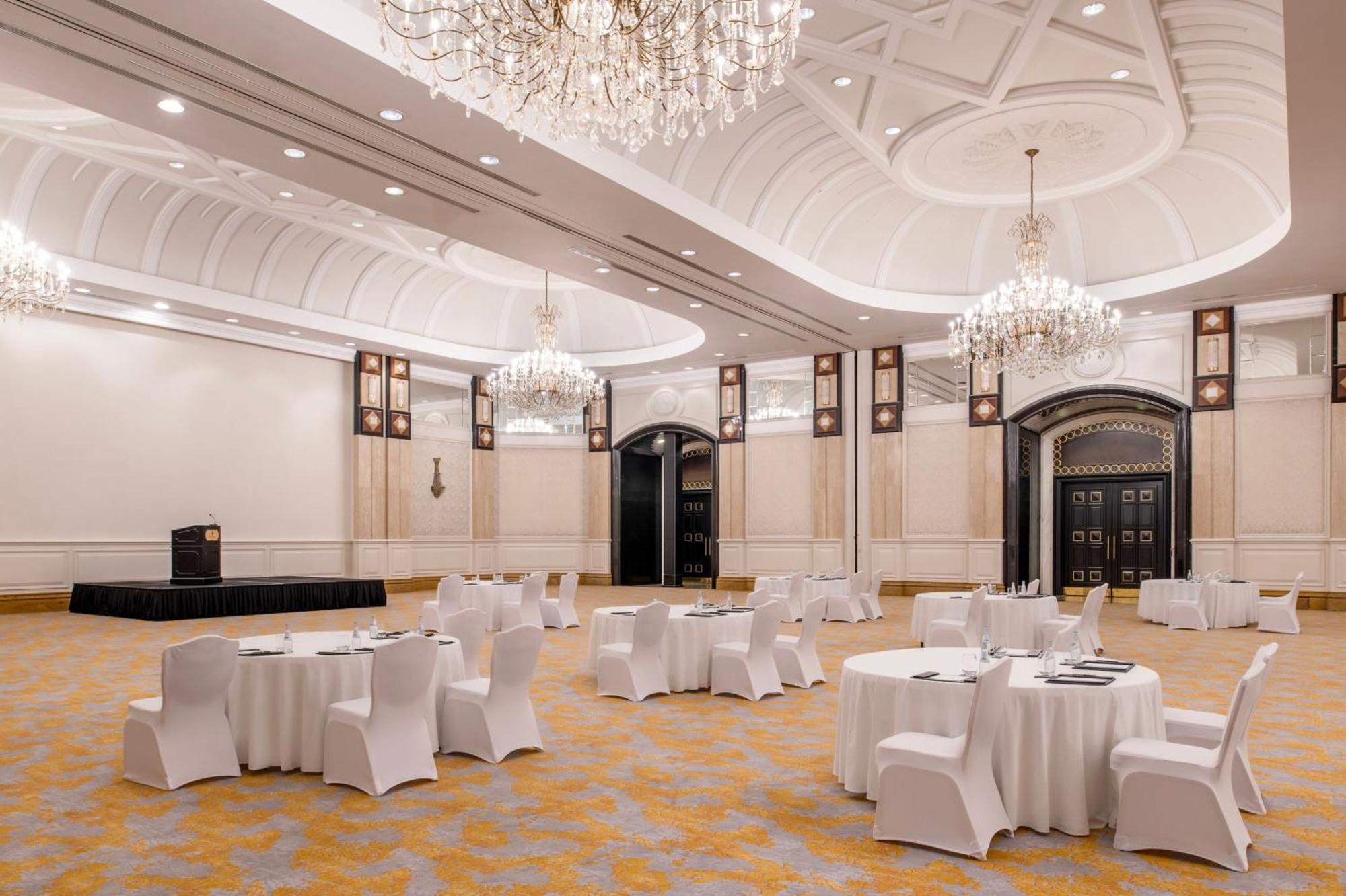 The Ritz-Carlton, Doha Hotel Eksteriør billede The Imperial Ball Room